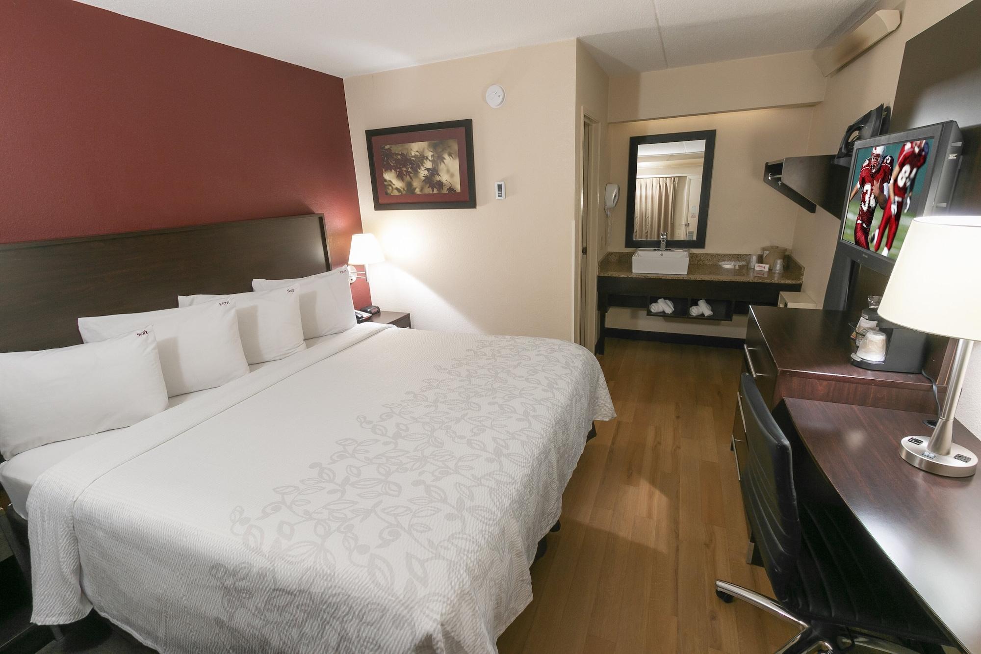 Red Roof Inn Plus+ Pittsburgh South - Airport Esterno foto