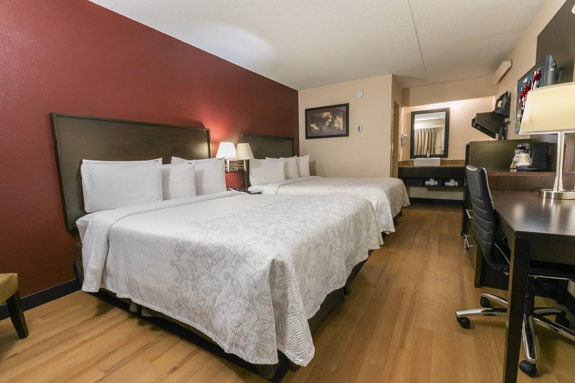 Red Roof Inn Plus+ Pittsburgh South - Airport Esterno foto