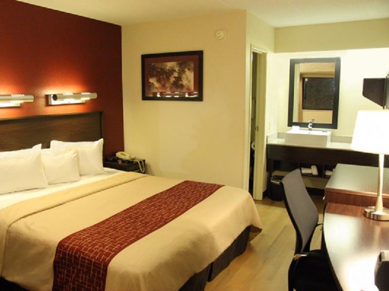 Red Roof Inn Plus+ Pittsburgh South - Airport Esterno foto